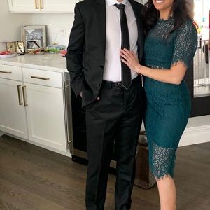 Lulus Lace Midi Dress